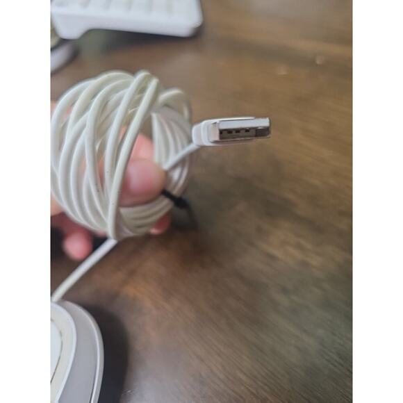 HP White Lifestyle White Wired USB Optical Mouse MODEL TPC-P001M 2 Button Scroll - Picture 15 of 16